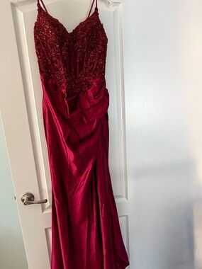 NWT Stacees Spaghetti Straps Lace Applique Beaded Sheer Corset Gown - Burgundy